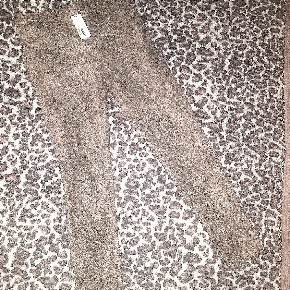 Soft sexy vegan suede snakeskin leggings